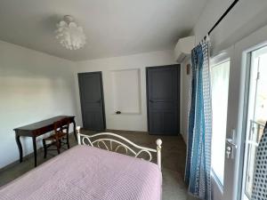 Villas MAS DE LA BOURIDE : photos des chambres