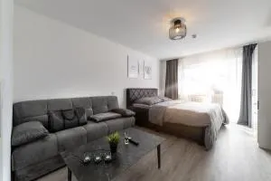 Direkter Thermenzugang & Golfresort - Schwarz im Höllthal