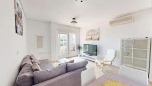 Cozy and nice apartment in La torre golf resort - Valderas