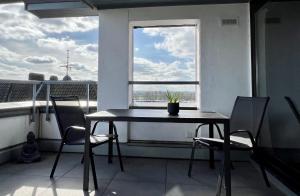PISO SUPERIOR - Exklusives Apartment an der Promenade mit Rheinsicht & Loggia