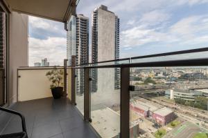 ☆of Southbank☆Parking☆Balcony☆Views☆WiFi☆