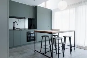 City Lights & Tiny Delights: Near CBD =& Parking - Kings Park