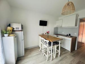 BISCAROSSE PLAGE STUDIO TERASSE BARBECUE À 150 m DE LA PLAGE