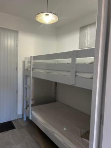 BISCAROSSE PLAGE STUDIO TERASSE BARBECUE À 150 m DE LA PLAGE