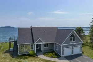 Maine Oceanfront House - Lubec