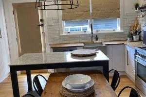 Stones on Standish TAHI