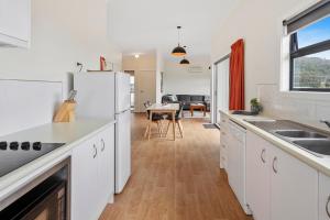 Sunrise Cottage- Dover Tasmania