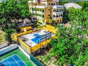 Takuma Boutque Hotel Hotel Rooms & Suites - Montego Bay