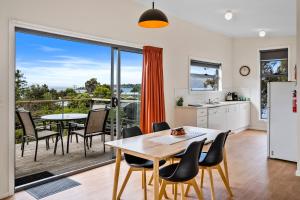 Sunrise Cottage- Dover Tasmania