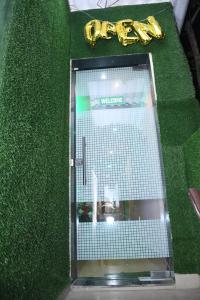 Airport Cabin Stay Mumbai Near T2