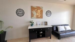 Beautiful Beach Front Condo near Downtown