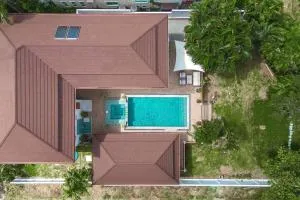 Luxurious 5-Bedroom , 24 hour security , jacuzzi ! V45 - Ban Na Kha