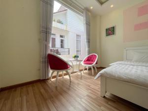 Sunny House