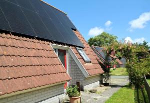 Urlaubsruhe 6 Pers Holiday home w terrace close to National Park Lauwersmeer