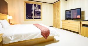 Sacheon Tourist Hotel