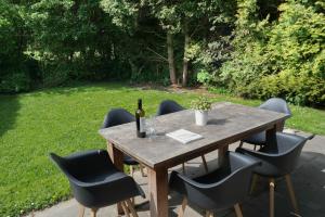 Olivia 6pers House with a private garden close to the National Park Lauwersmeer