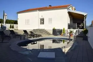 Blue Lagoon Villa with SeaView - Jasenice