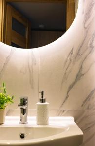 Central Oasis by the Sea, By Cohost