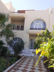 Villa 2 apartment 4 village veiw infront of Palma de Meritee