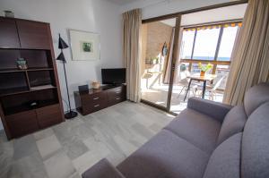 ARENA 8 Levante Beach