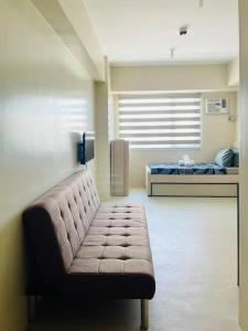 * *I2 Sleek City Haven