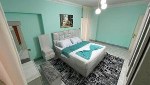 New Cozy Apartment 10 Minutes away from Cairo Airport andAmenities bedside Radisson Blu Hotel