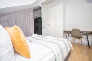 InPoint Sunny Studio next to Wawel Castle - Kossaka 5 Self Check-in