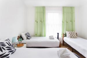 Wood Green Budget Rooms - Next to Mall & Metro Station - 10 Min to City Center