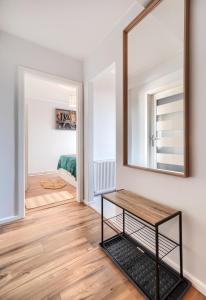 Platinium Red Brick Apartment - Bema