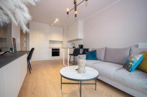 InPoint Tauron Arena Apartment with Free Parking - Lema St 17