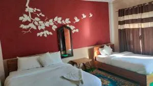 Holiday Safari Jungle Lodge - Chitwan