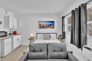 Hollywood Blvd Near The Beach "hotel Like Suite"