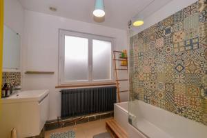 Les Valéricaines - Bel appartement - vue sur les toits de St Valéry