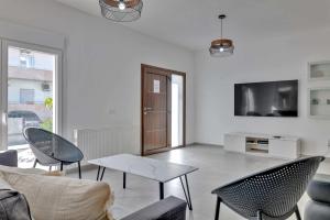 Phaedrus Living: Luxury Residence Faneromeni
