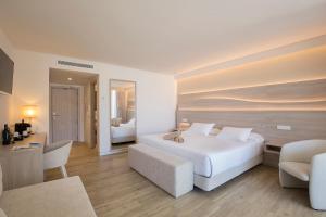 Junior Suite room in Canyamel Park Hotel & Spa - 4* Sup - Adults only (+16)