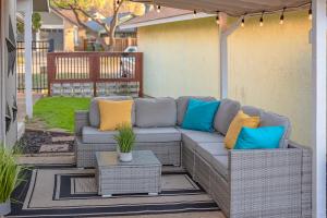 Golf Course Escape Private Pool & Games