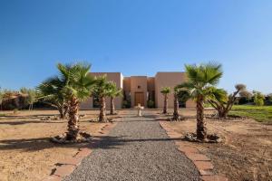 Ezz Dar Marrakech Villa Piscine sans vis a vis Private Pool pour Familles & Couples mariés