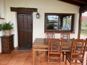 Casa Galatea con jardín junto al pueblo