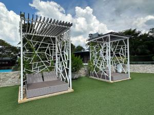 Oceanfront Luxury Condo in Pattaya with Private Beach and Inifinity Pool - NOT A HOTEL 30 Day Stay Minimum