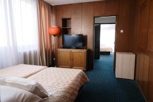 Quintuple Room room in Hotel Slavija