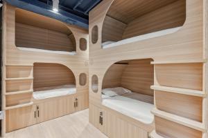 Bunk Bed in Female Dormitory Room   room in Meco Hotel