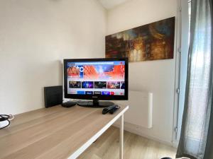 Appartements Petit Studio Corot St jacques : photos des chambres