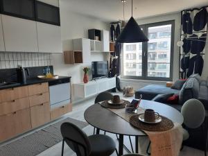 APARTAMENTY Z MORZA I MARZEŃ