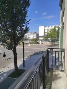 Sublime appartement à 5 minutes de bus de Disneyland - سيريس