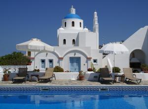 Aethrio Sunset Village - Oia Santorini Greece