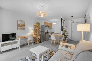 Appartements LES LAURIERS LAFAURIE : photos des chambres