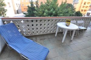 RNET - Clot de Franquets - Roses Santa Margarita