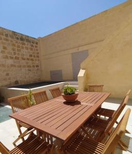 Authentic and Charming Farmhouse with Pool in Gozo