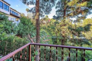 Secret Stairs Studio #1