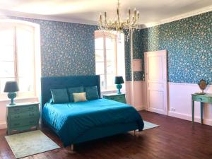 B&B / Chambres d'hotes Chateau de la Coutere : Suite Deluxe avec Lit King-Size